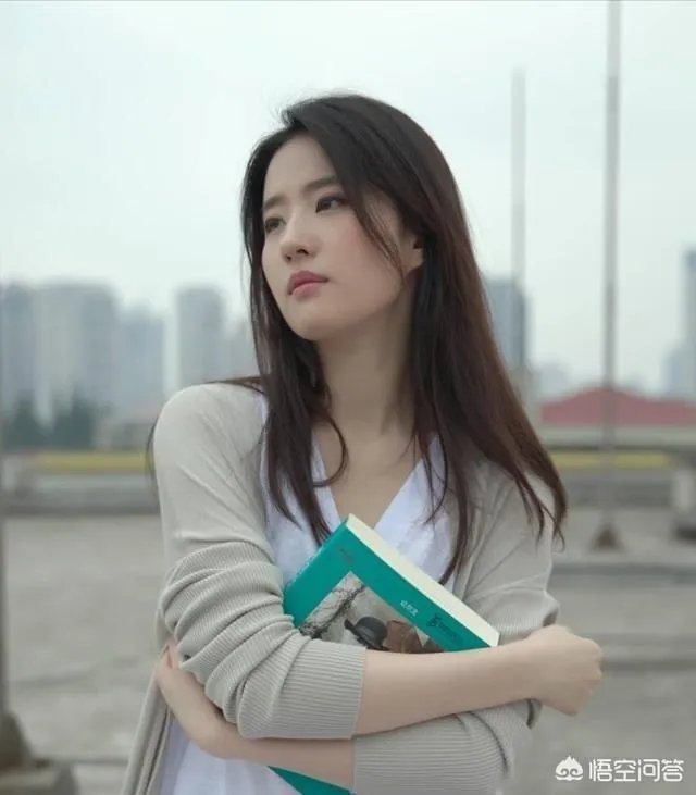 “书中自有黄金屋,书中自有颜如玉。”出自哪首诗?如何理解?