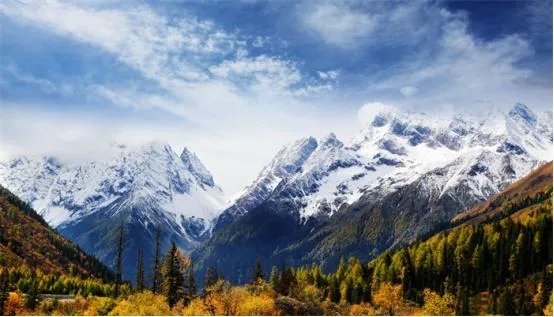 四川的四姑娘山好玩吗？