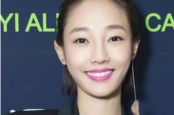 飞儿乐队主唱分手后被踢出乐队，分手后真的不能做朋友了吗？