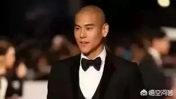 国内外有哪些明星秃头了依然很帅的？