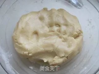 莲蓉月饼