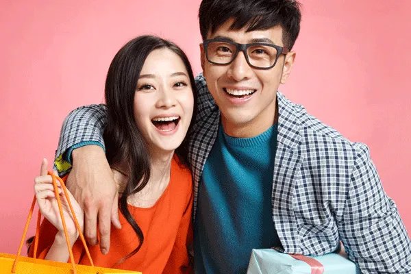 天秤男喜欢你会主动吗 天秤男喜欢你的小细节