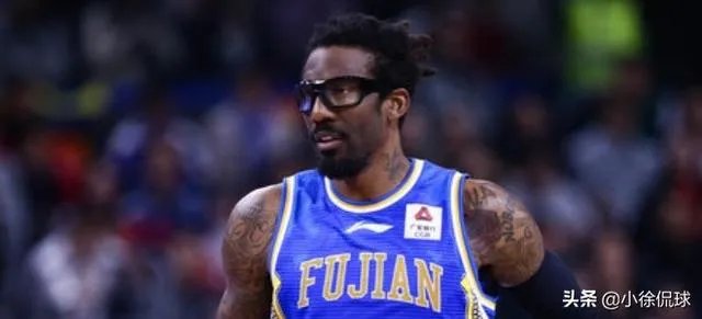 小斯被裁,他能够从福建男篮领走多少薪水?