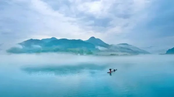 烟波浩渺的意思是什么