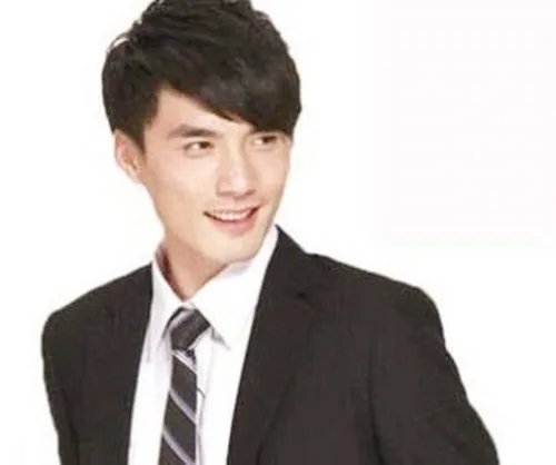 新郎头发造型欣赏 新郎帅气发型如何打造