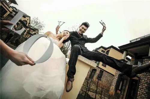 遵义婚纱照摄影哪家好  怎样选择婚纱摄影店