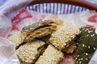 宁波的溪口千层饼好吃吗？可以自己做着吃吗？