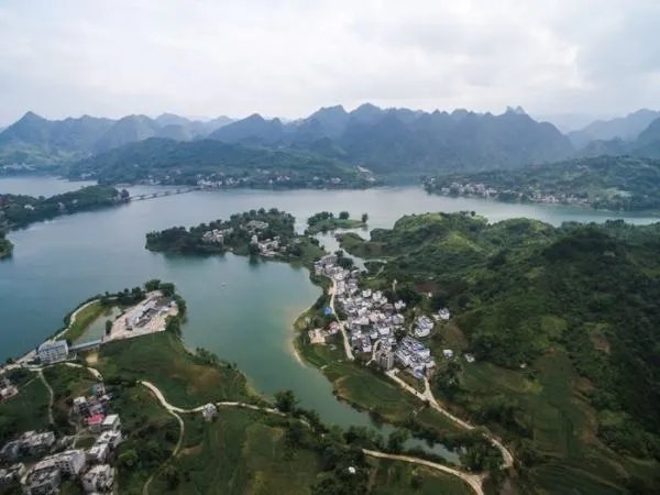 广西巴马长寿村房价