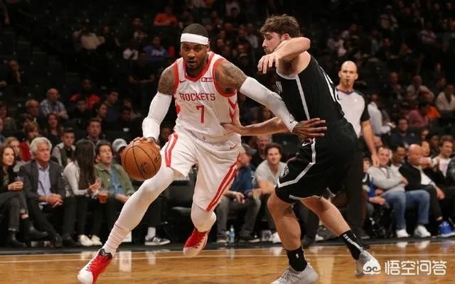 保罗赛后接受采访，并没有和韦德一样支持自己的兄弟安东尼，对此你怎么看？