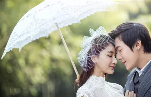 西安比较好的婚纱摄影有哪些 西安好的婚纱影楼价格贵吗