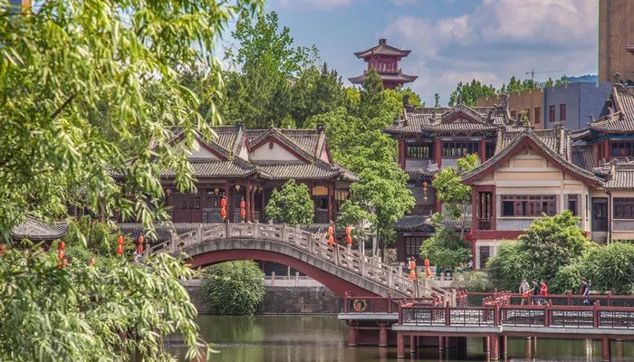 横店影视城在哪里 浙江横店影视城在哪里