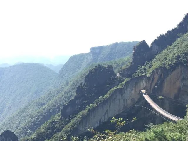 重庆出发3天自驾游攻略求推荐？