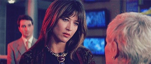 大方脸女孩适合什么发型呀？