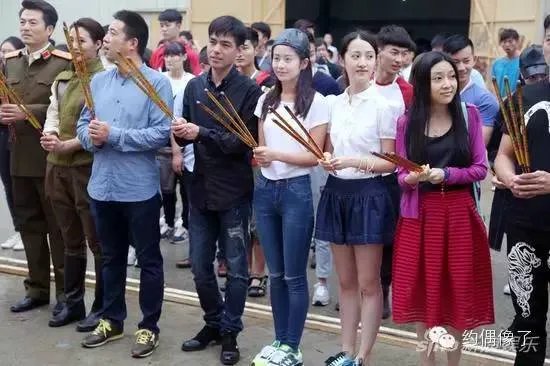 颖儿“心机重”惨遭打脸,幕后八卦大起底! ?