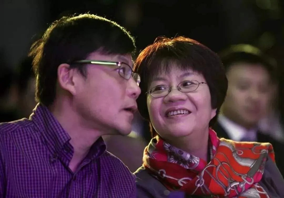 李国庆竟威胁杀妻,他和俞渝有何深仇大恨?