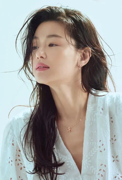 全智贤被传离婚,婆婆却成网红,这位婆婆为何深受网友喜欢?