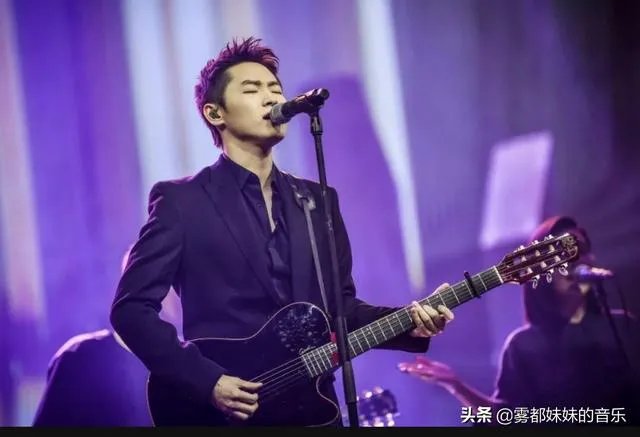 中国好声音的梁博怎么都没有露面啊?