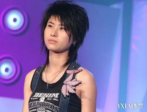 尚雯婕素颜照片出道十年容貌巨变