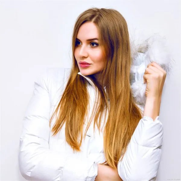 羽绒服里面的填充物是灰鸭绒好还是白鸭绒好