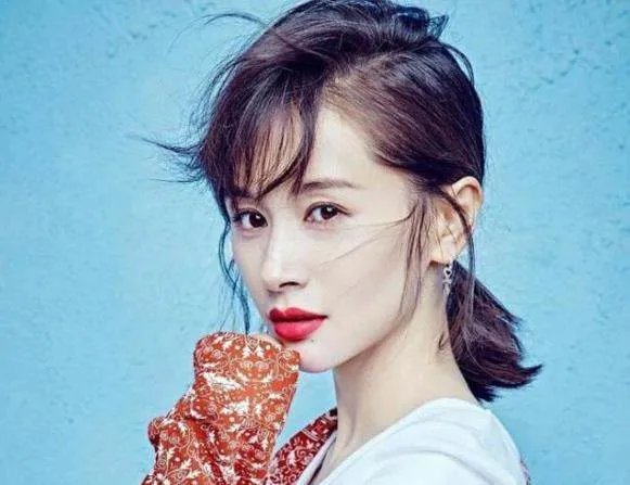 王子文不愿公开的老公，终于还是被曝光，怪不得对王凯没兴趣，她老公是谁？