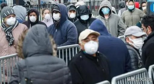 美国新增确诊减少了