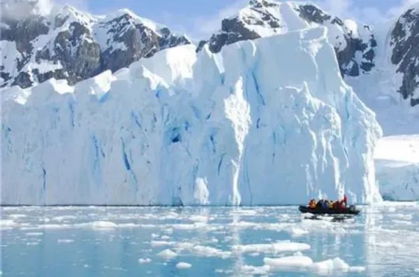 美国科学家在太阳系内部发现两颗新星球,刷新什么记录?