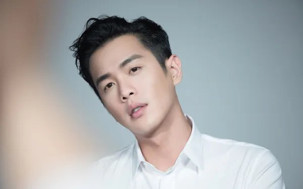 你如何看待张若昀撤回对父亲张健起诉这件事？