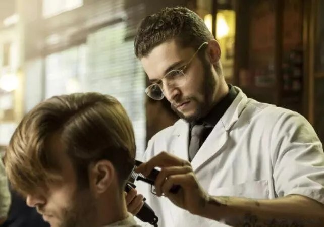 李小璐做头发的梗是什么 PGONE李小璐做头发事件来龙去脉