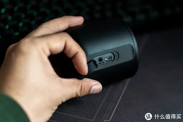 ￥39包邮的全新洋垃圾，沃尔玛大超市自有品牌，IP4X三防Blackweb男牙音箱