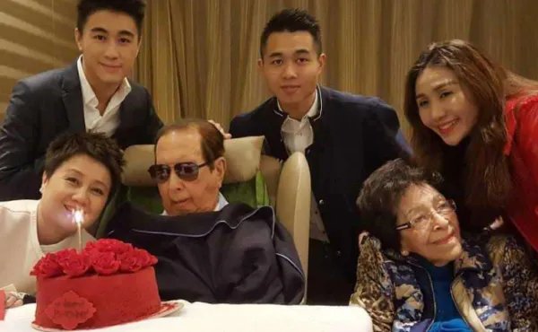 何鸿燊一生4妻子,为何大房一家支离破碎还被禁止分财产?