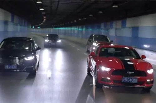 大城市飙车党很常见，这些飙车的都是什么人呢？