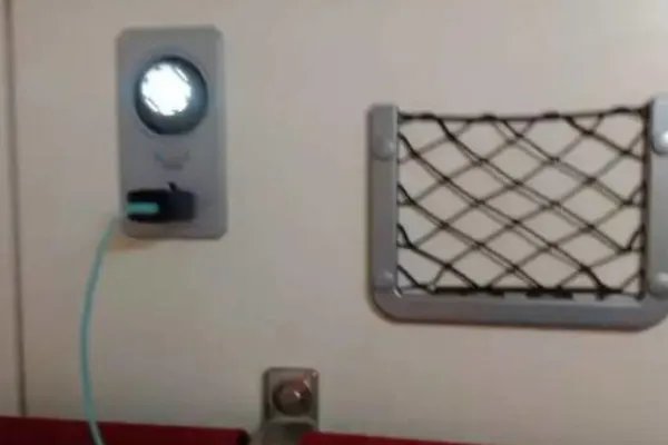 火车上可以充电吗？