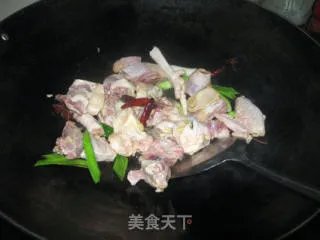 小鸡炖蘑菇