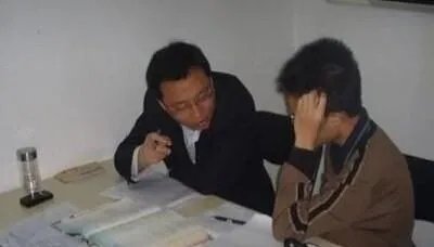 我高三毕业，给高中的人当家教，一对一的，一个小时收多少钱合适？