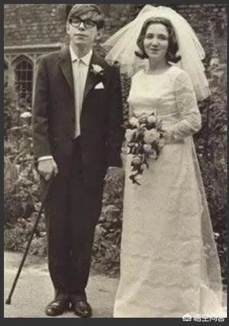 霍金去世了，你怎么看待霍金？