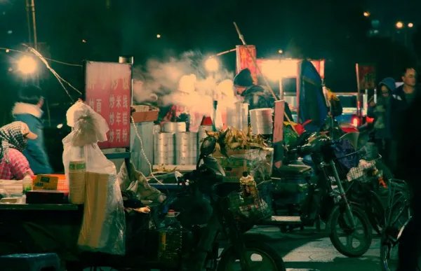 新手摆摊卖什么好？