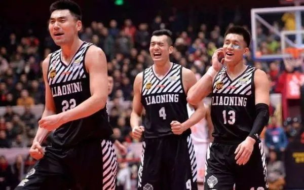 辽宁男篮15人大名单已经公布，郭士强能够带队冲冠吗？