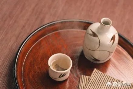 中国白酒的起源在哪里？