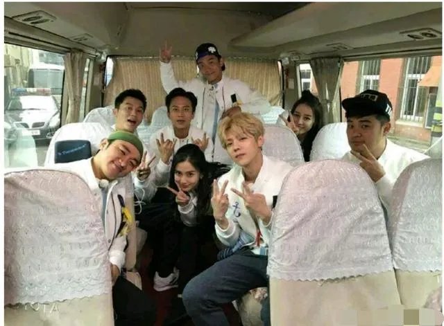 鹿晗和热巴的暧昧是剧组特地安排的么？