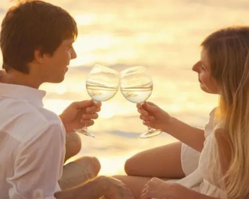 男女做知己是什么意思 女性知己对男人来说跟老婆的区别是什么