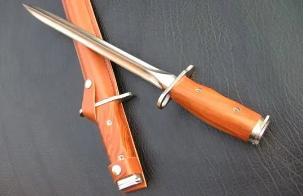 三棱军刺的刀具历史