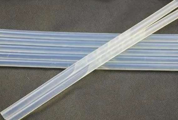 热熔胶是什么材料做的