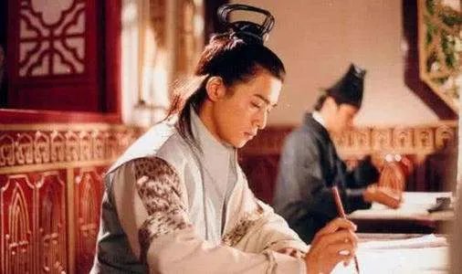 秀才不出门的下一句是什么