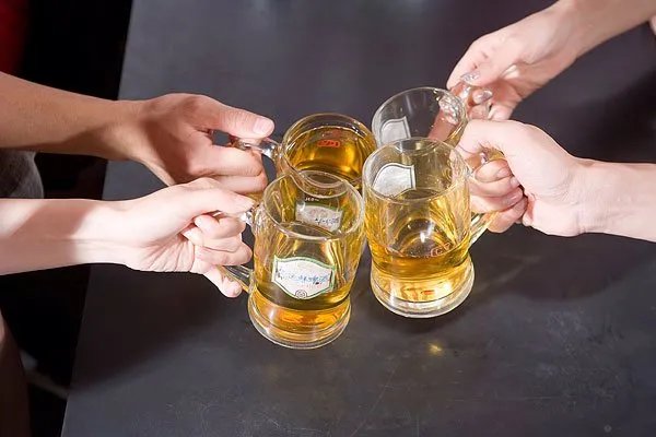 为什么乐虎禁止18岁以下的喝