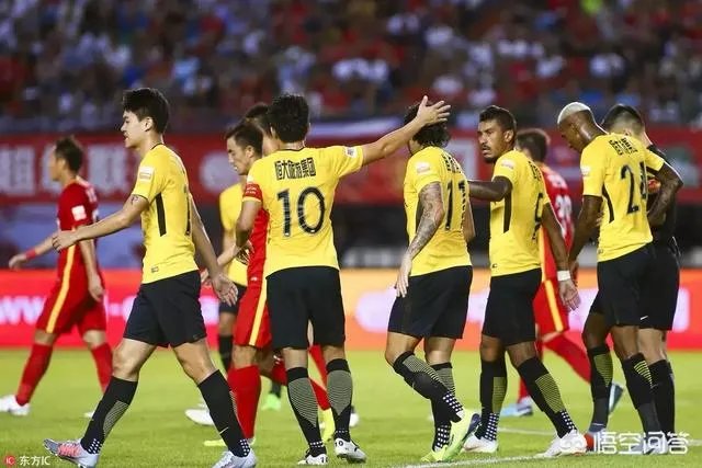 中超第17轮，恒大2-3遭亚泰绝杀，再次落后国安6分，如何评价这场比赛？