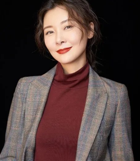 柯蓝做了8年主持人,为何至今无人敢娶?