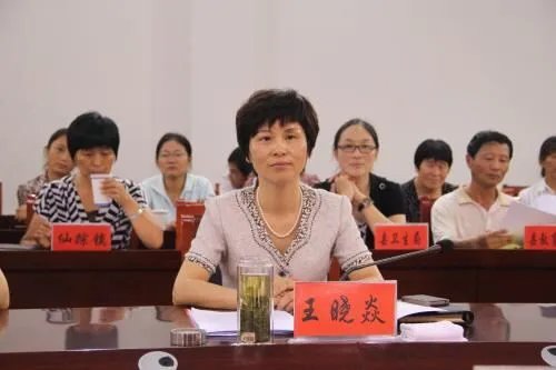 新冠再次卷土重来，妇联倡议勤俭持家，是否说明经济停滞?