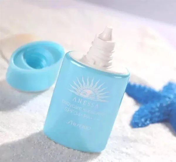 2018款安耐晒金瓶和银瓶区别 神级防晒力