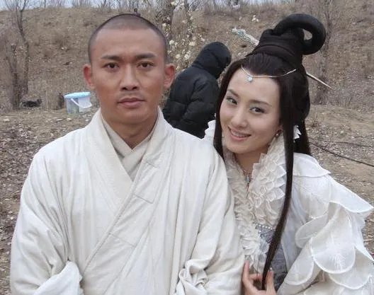 聂远前妻阳光照片很阳光  两人离婚原因大曝光