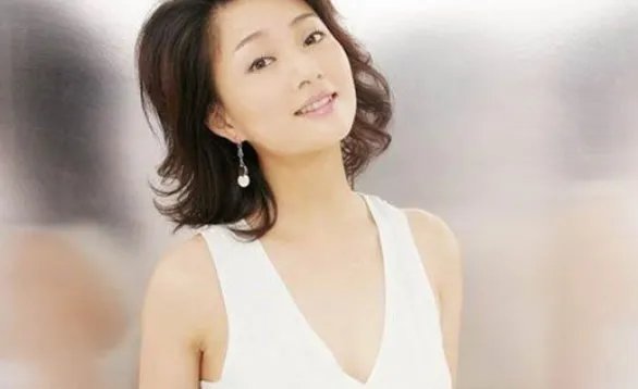 殷桃简历个人资料简介 殷桃现任丈夫2021